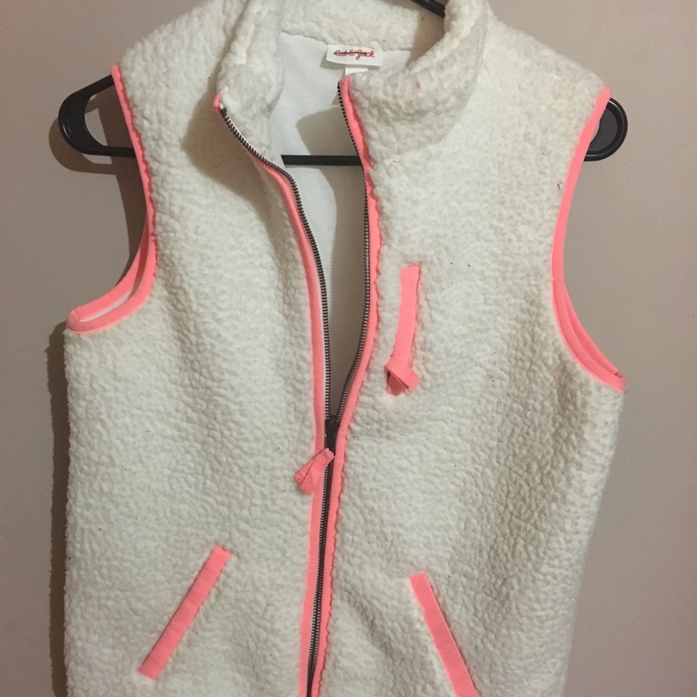 Girls zip up vest